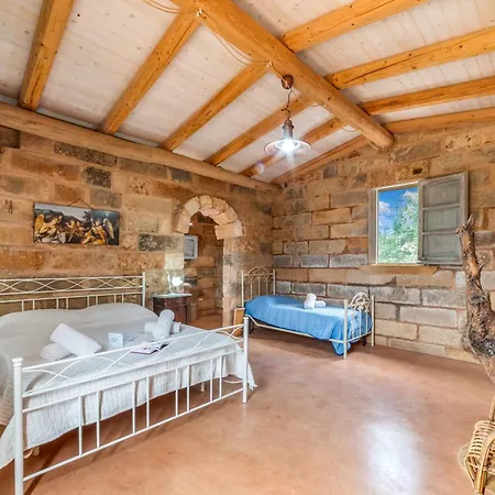 Villa Fontanelle In With Garden *